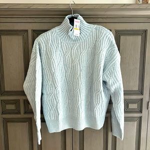 Vineyard vines pale blue turtleneck sweater S